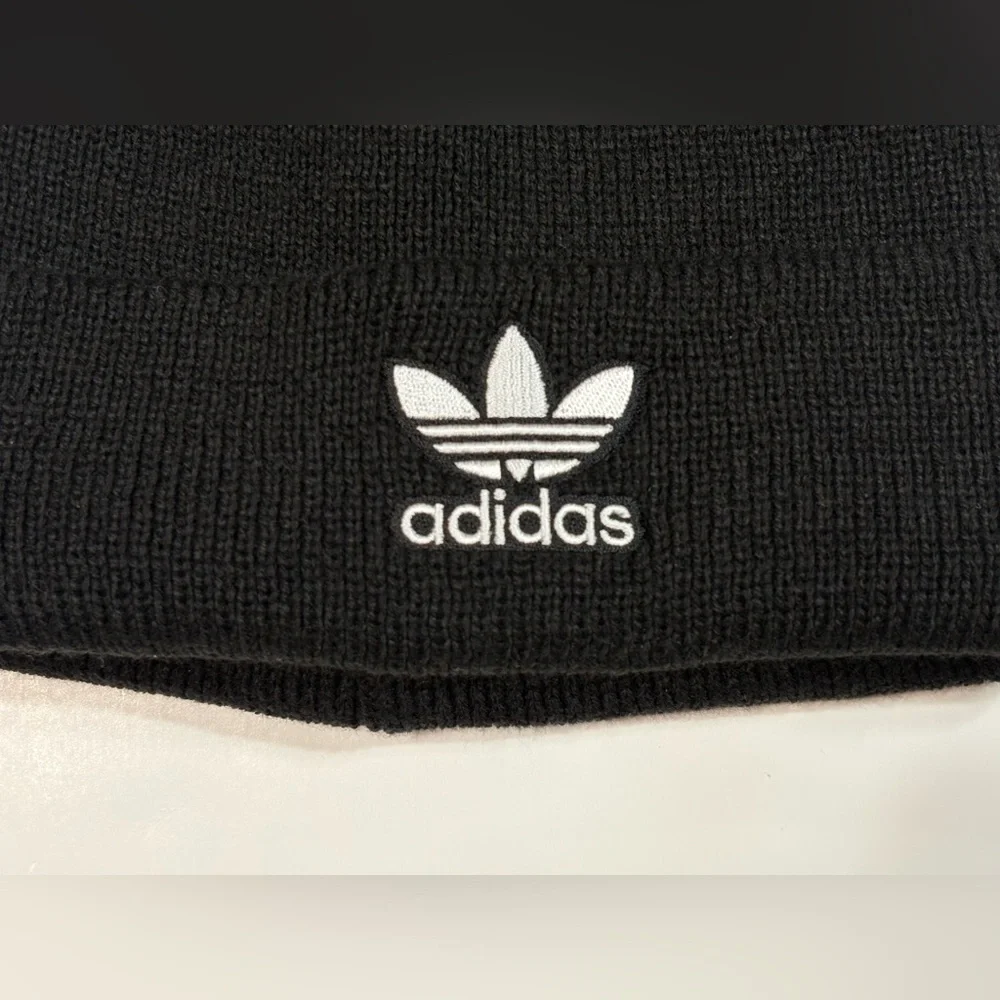 adidas Originals Trefoil cuff Beanie hat Black